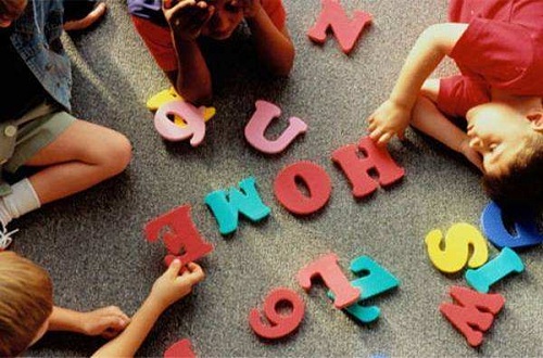 少兒英語(yǔ)行業(yè)的前景怎么樣，少兒英語(yǔ)行業(yè)的發(fā)展現(xiàn)狀