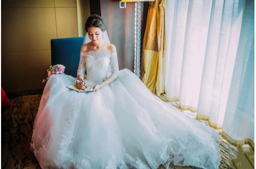 結(jié)婚婚紗選什么牌子的呢？什么牌子的婚紗好一點？中國婚紗十大品牌排行榜