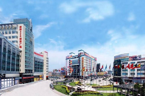 濮院羊毛衫瞄準(zhǔn)國際化向全品類服飾轉(zhuǎn)變打造時(shí)尚品牌