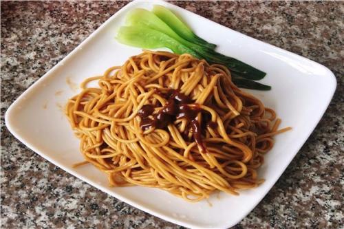 熱干面的來歷 哪里可以學(xué)習(xí)熱干面技術(shù)