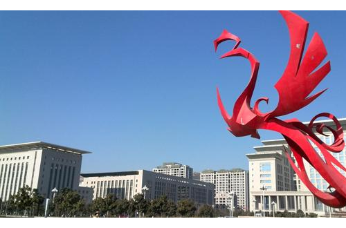 肩負(fù)夢(mèng)想汗撒“陳倉(cāng)”，雙鬢掛霜再創(chuàng)“百年”