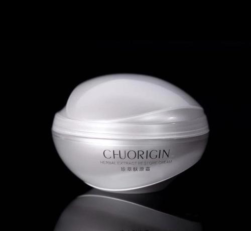 適合學(xué)生用的護膚品 初原小F霜點亮護膚國貨之光