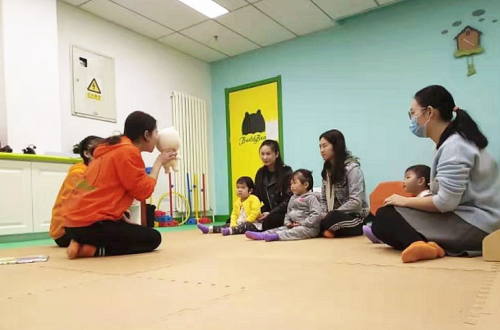 與芭迪熊親幼館的一場(chǎng)相遇，如何成就她的教育夢(mèng)想？