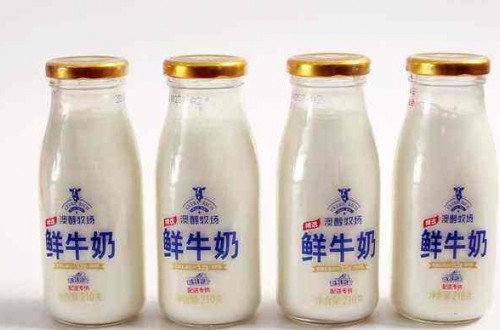 廣澤乳業(yè)：優(yōu)質(zhì)奶源自嚴(yán)謹(jǐn)?shù)臋z測(cè)標(biāo)準(zhǔn)、先進(jìn)的加工工藝