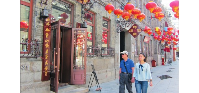 創(chuàng)建4A級景區(qū)，打造文化旅游新品牌——道外區(qū)，大力推進中國巴洛克歷史文化街區(qū)建設(shè)